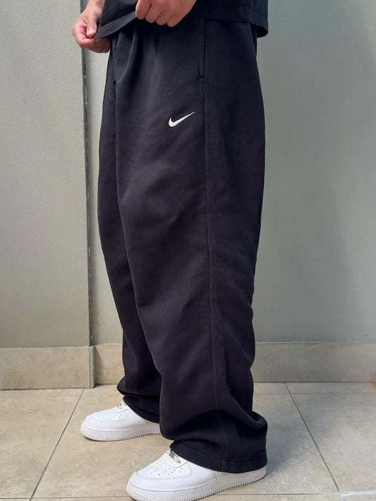 Premium Wide-Fit Sweatpants - بنطلون وايد بريميوم
